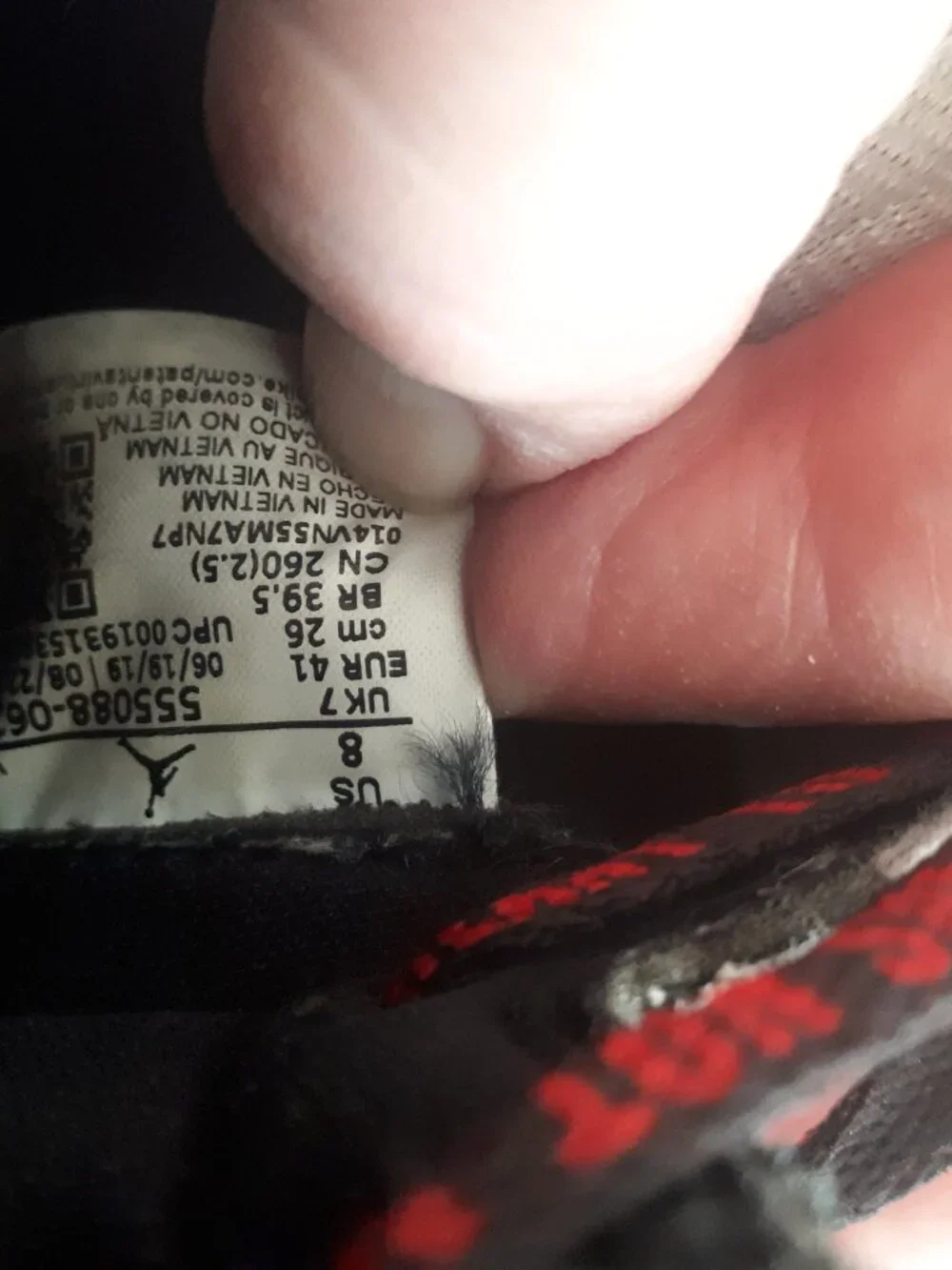Nike sneakers size 8 - Picture 5 of 5